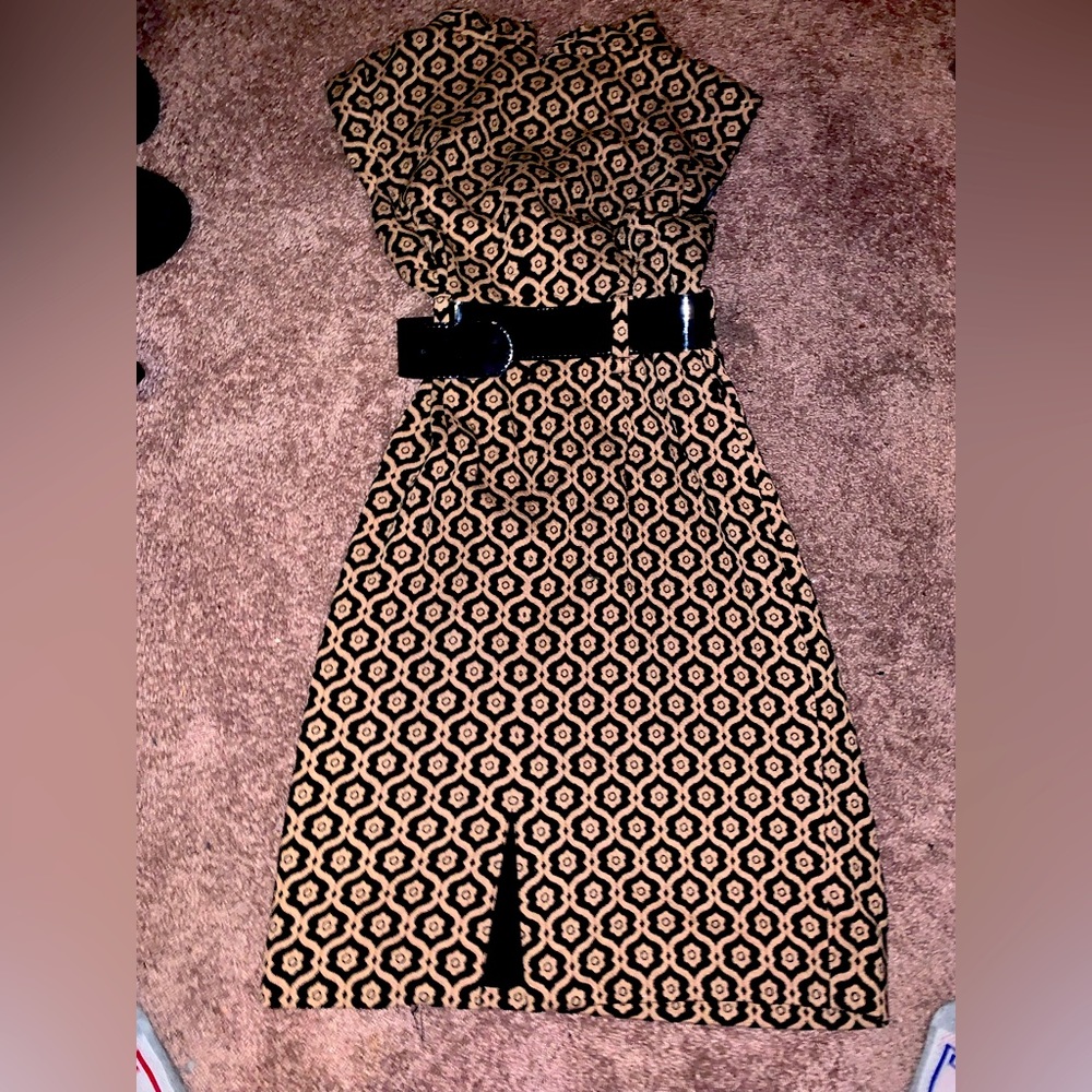 Women’s dress